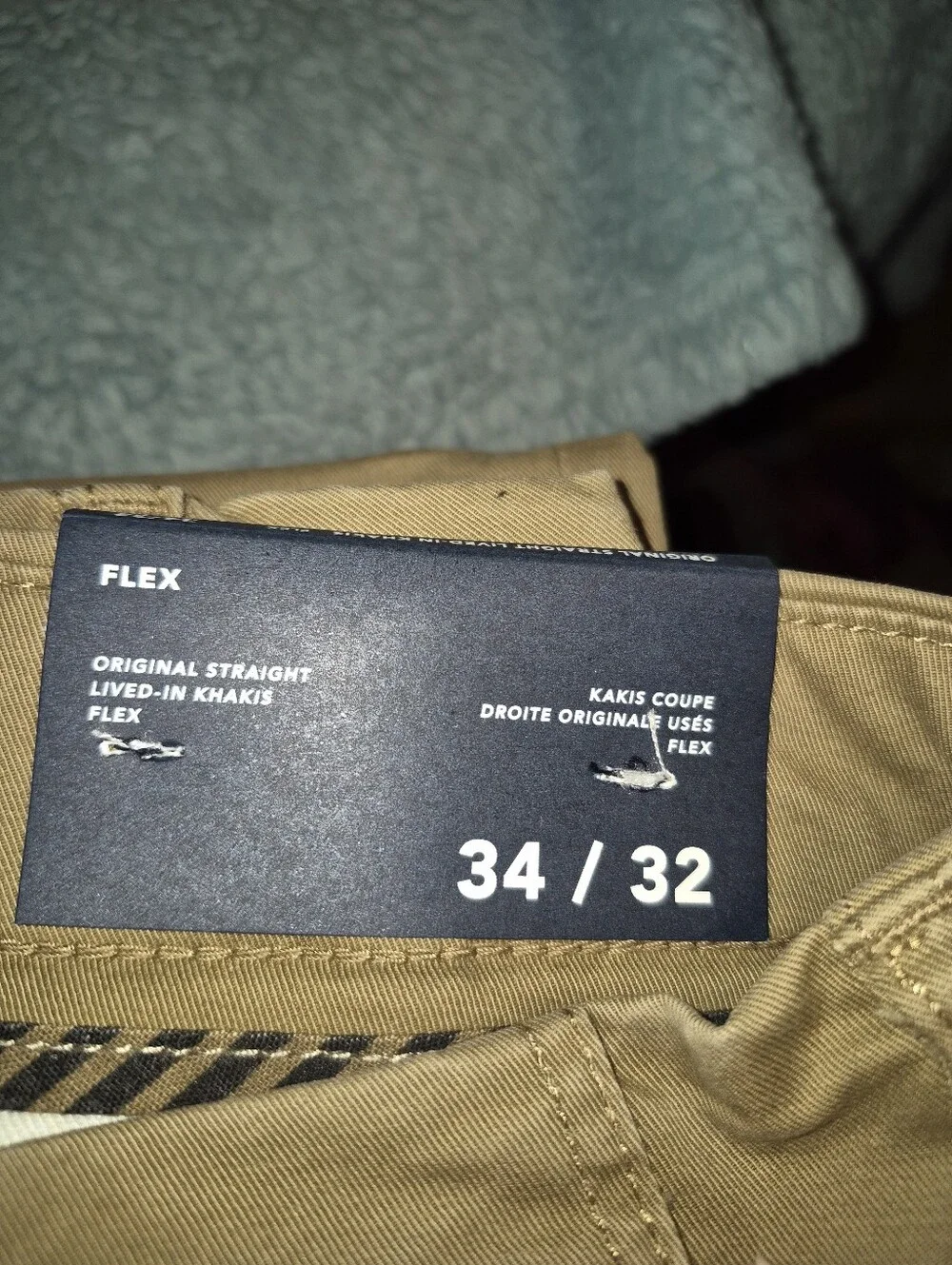 American Eagle Outfitters Men’s Original Straight Lived-in Flex Khakis